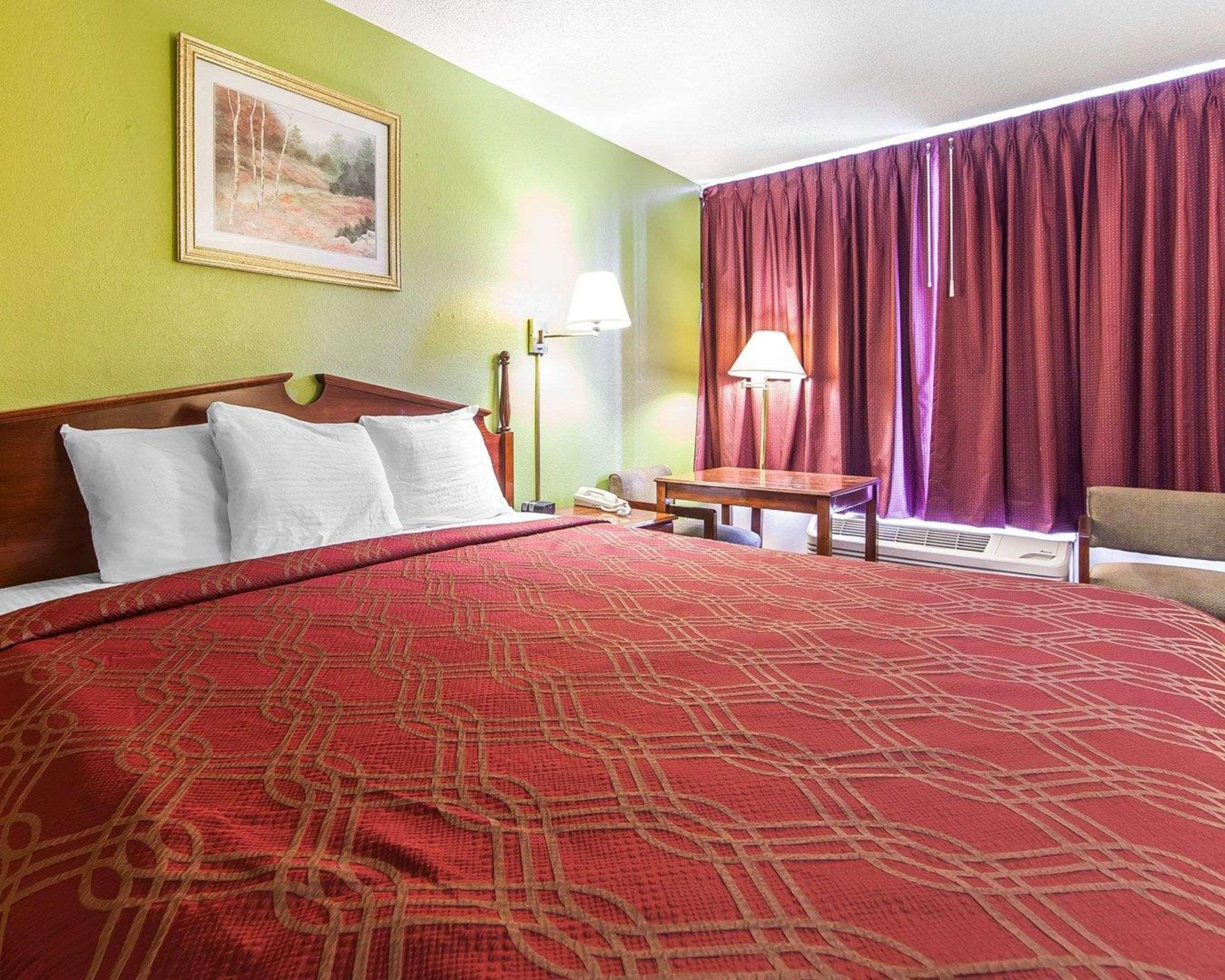 Econo Lodge Cleveland Ngoại thất bức ảnh