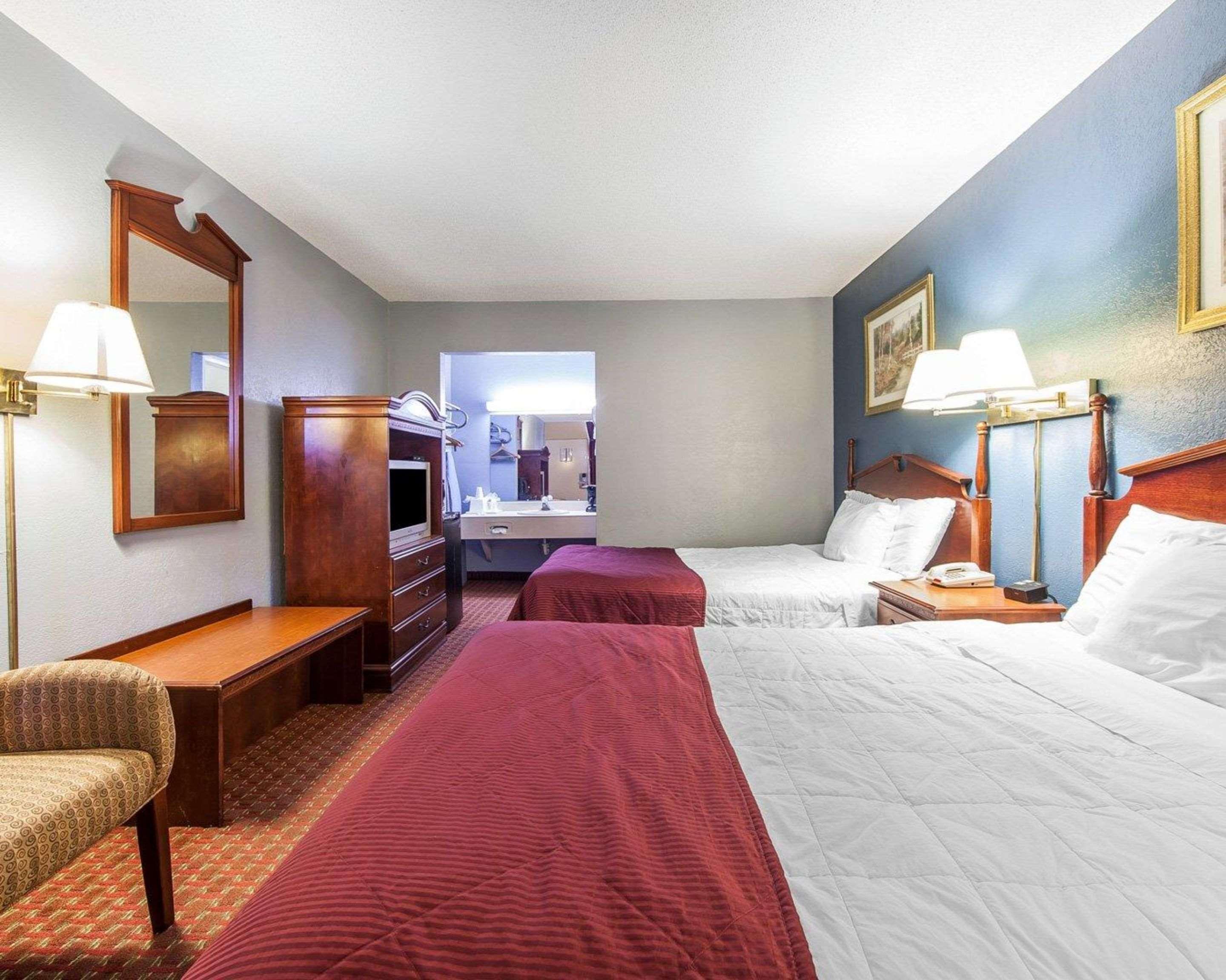 Econo Lodge Cleveland Ngoại thất bức ảnh